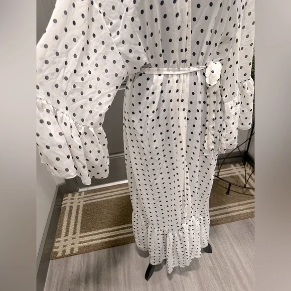 Women’s polka dots dress - Picture 7 of 7